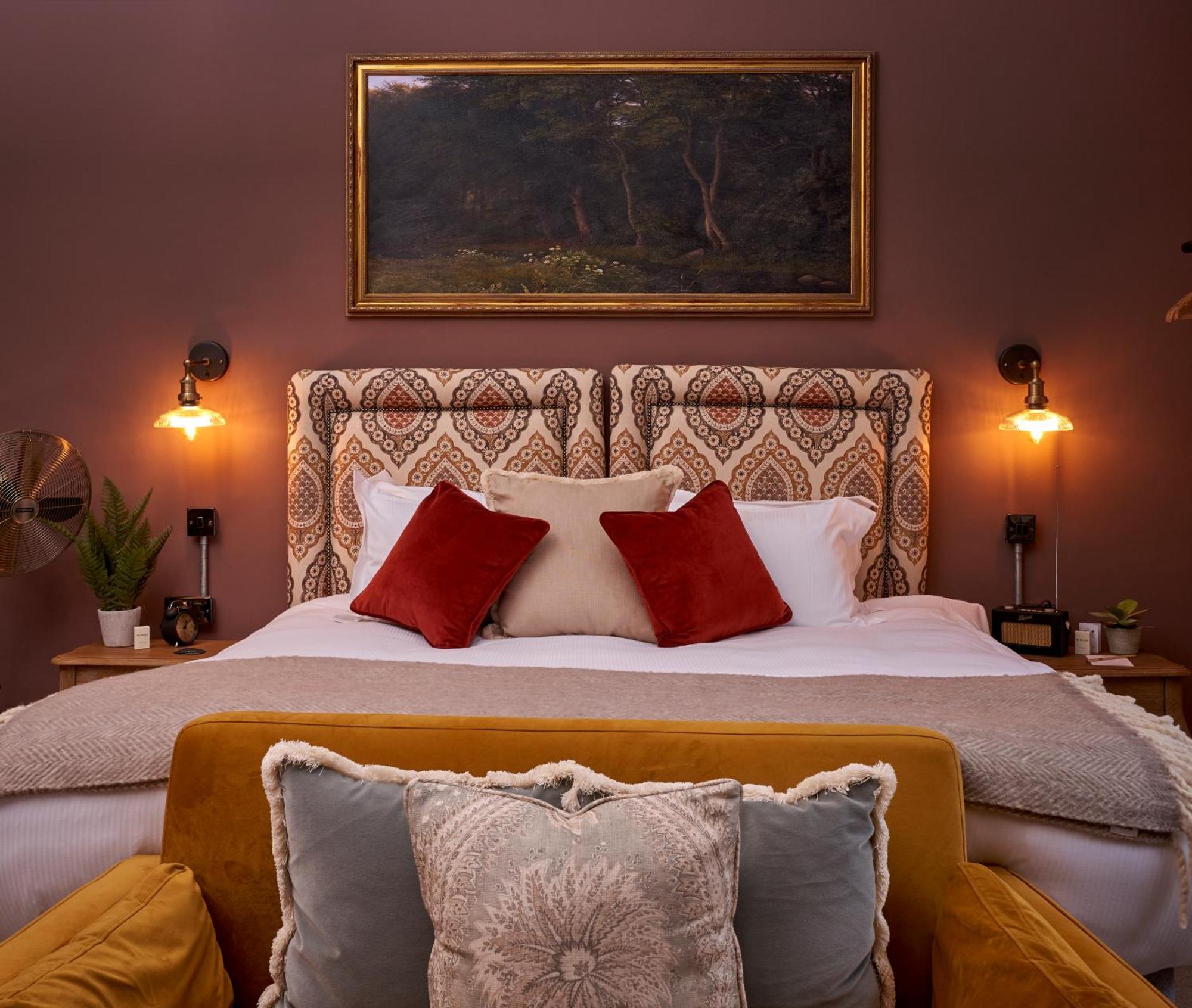 The Lion Inn วินช์คอมบ์ ภายนอก รูปภาพ